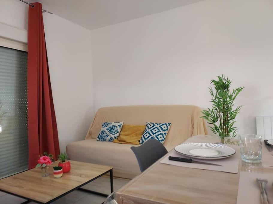 Maison Cosy 3 Chambres A La Campagne L'Abergement-Sainte-Colombe Eksteriør billede